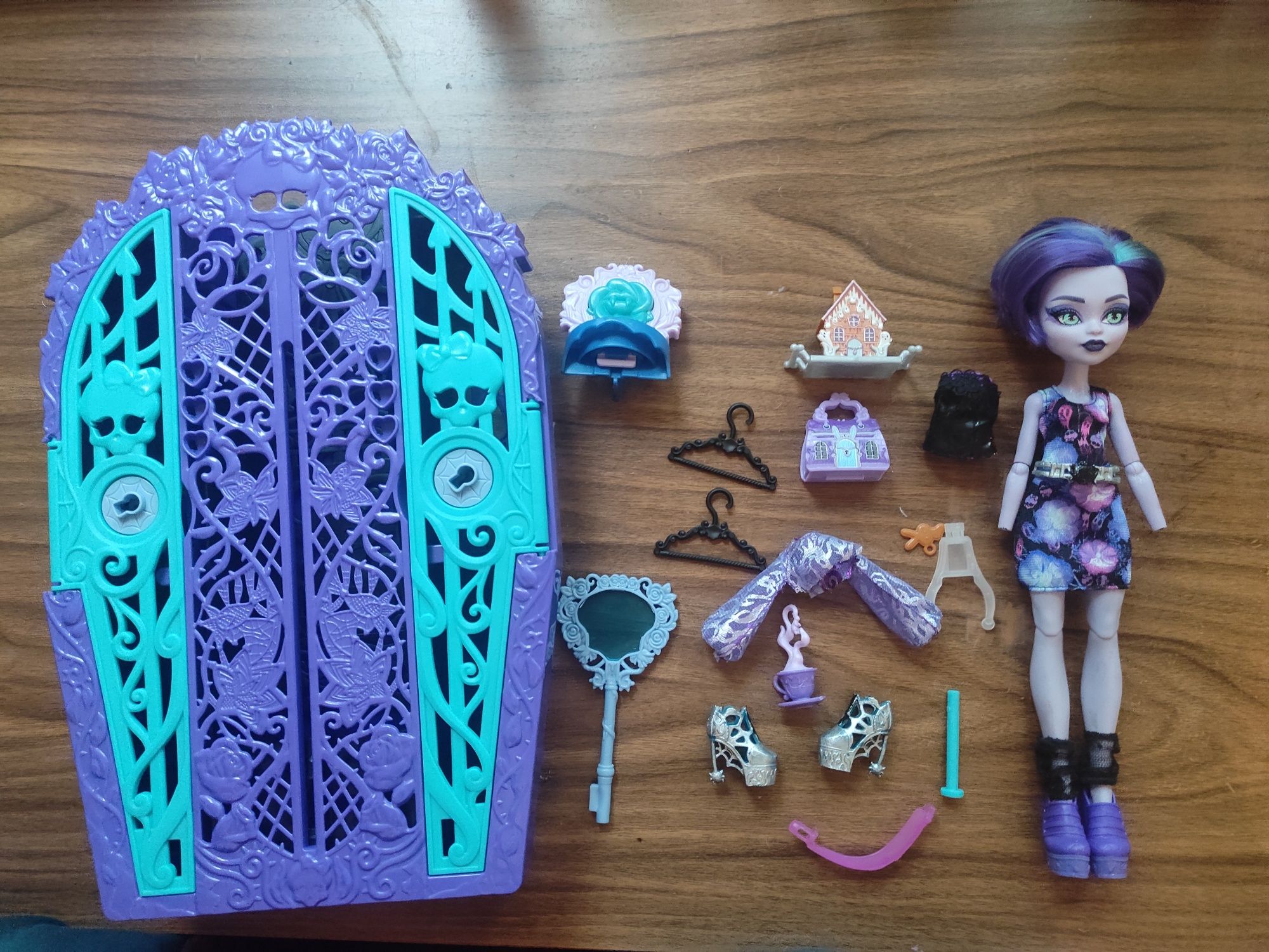 Кукла ЗА ЧАСТИ monster high twyla g3 skulltimate secrets (Монстър Хай)