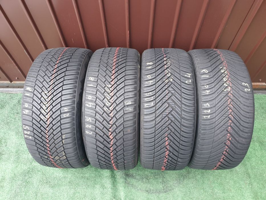 225.40.18 Continental Hankook All Season
