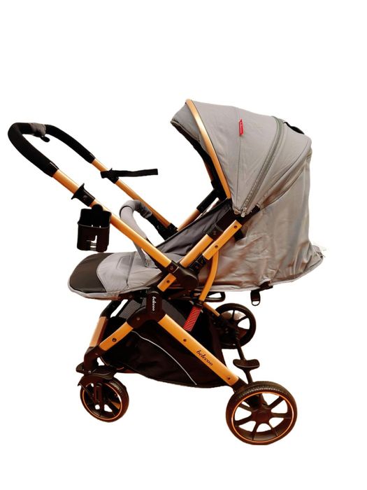 Carucior nou sigilat cu maner reversibil si pliere troler