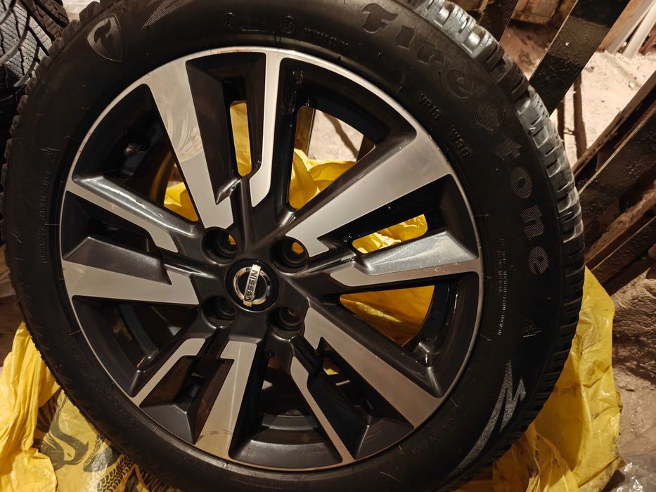 4 броя оригинални джанти на Нисан стават и за Рено Клио.