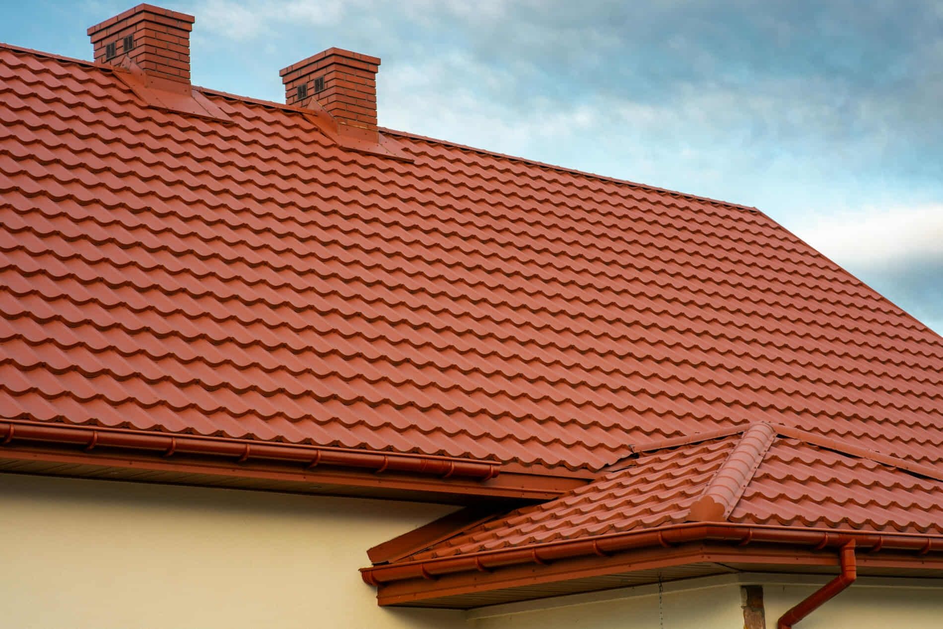 Executam tigla ceramica acoperisuri mansardari