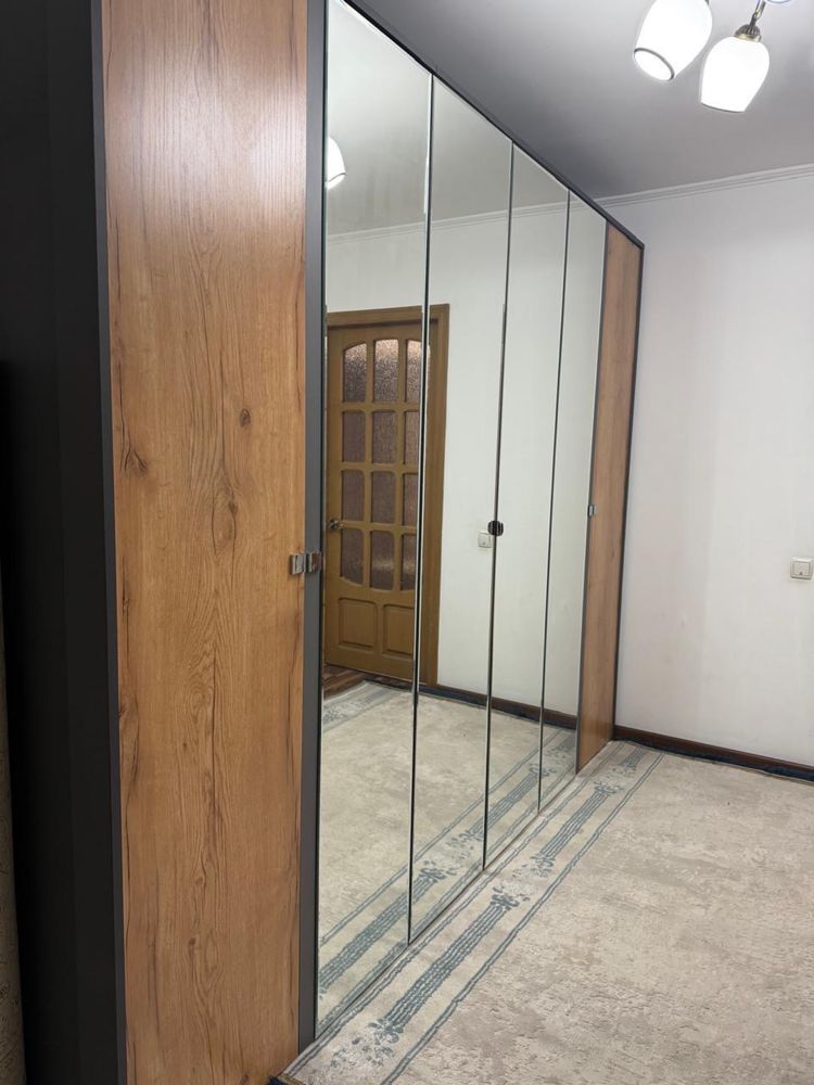 Продается спальний гарнитур