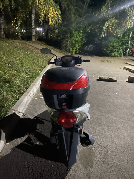 Мопед 125 куб