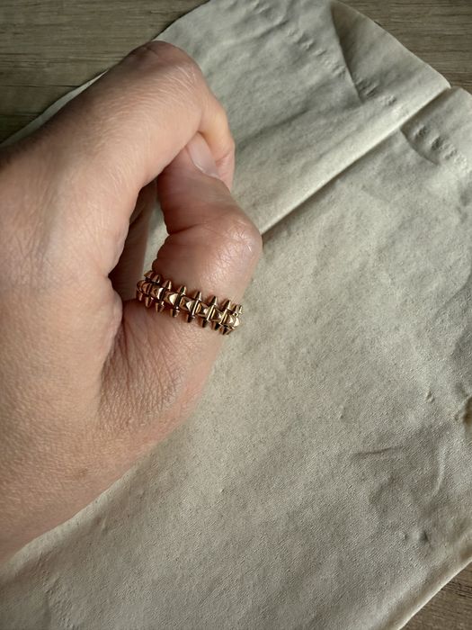 Продам кольцо Cartier 1:1