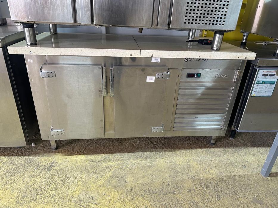 Холодильник , оборудование, плита , духовки