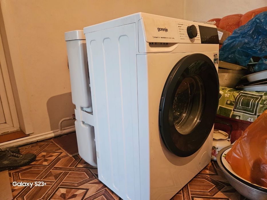Продам стиральную