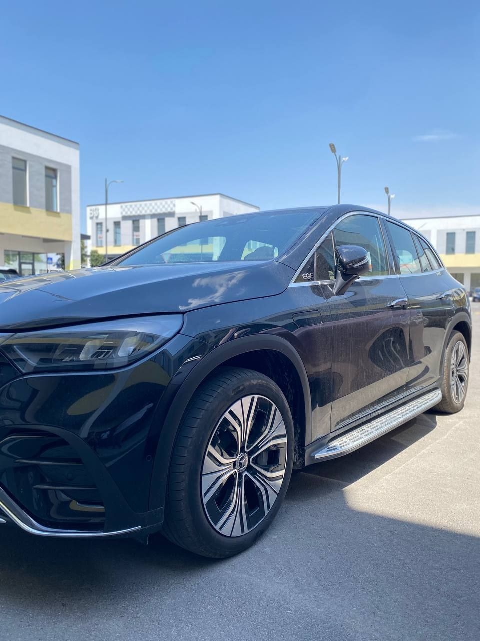Натариус Mersedez Benz EQE