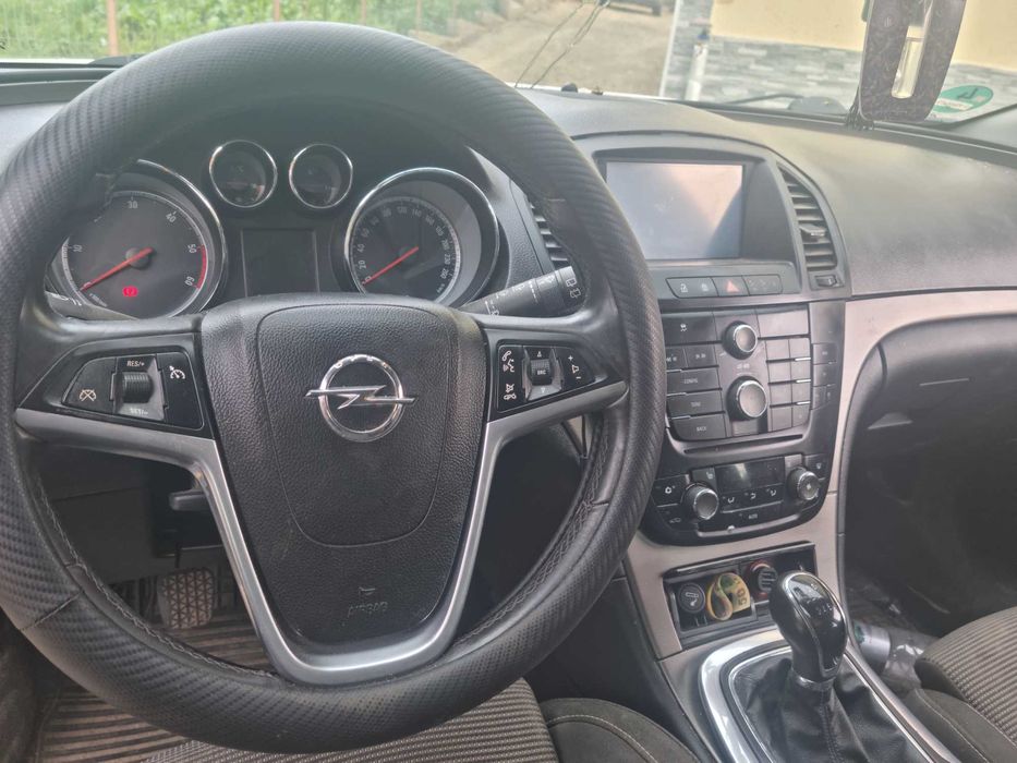 Opel insignia 2.0