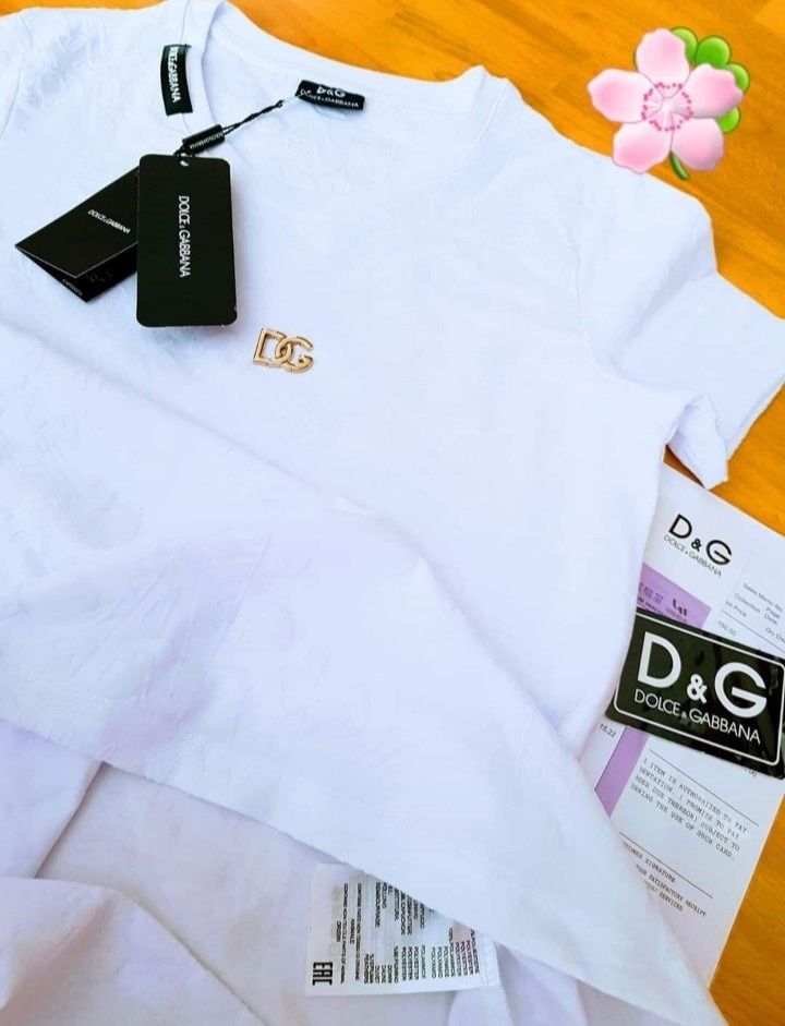 Tricouri D G logo metalic, Italia, cod Qr,saculet,etichetă