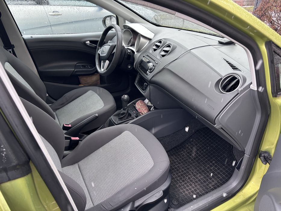 Vand Seat Ibiza inmatriculat
