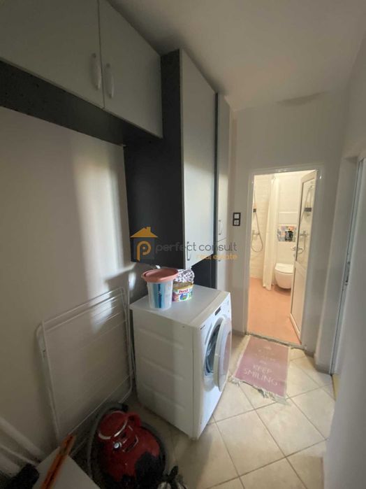 Продава се Двустаен апартамент в Пловдив, Център - 90 кв.м за 5 €/кв.м - Снимка #4