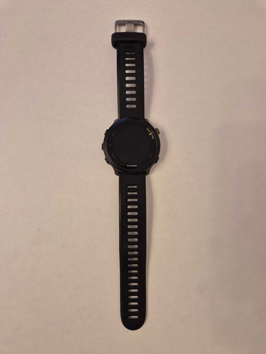 Garmin Forerunner 55 (42мм) – спортен GPS часовник, отлично състояние