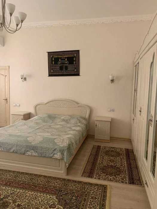 #655 Сдаётся дом ул. Уста Ширин угловой. возможно под офис