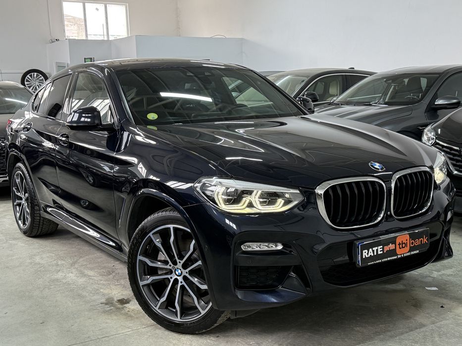 Model: BMW X4 xDrive20d, M-Pachet