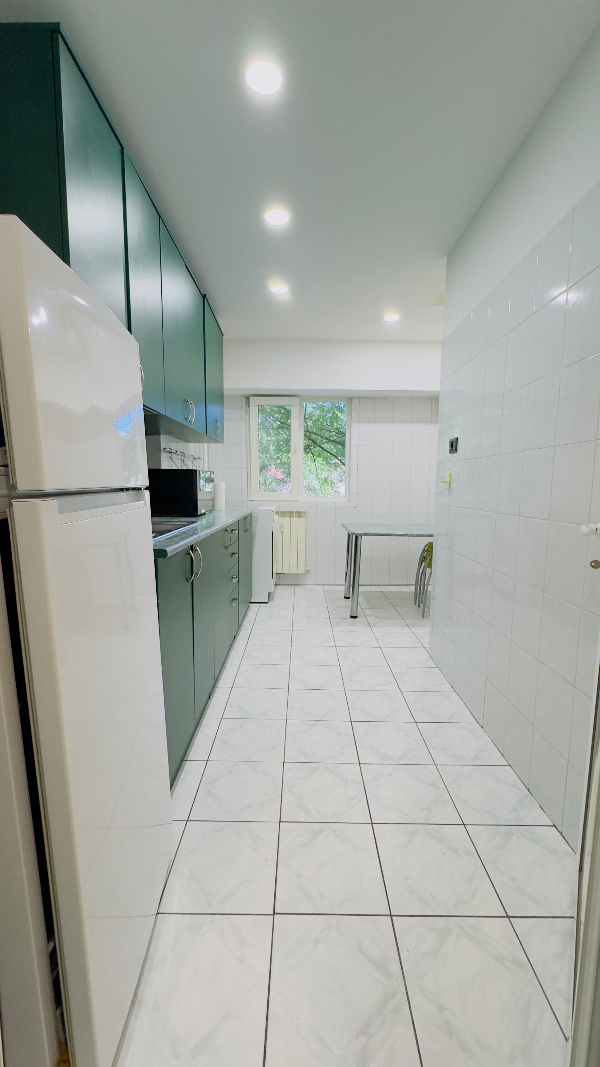Apartament 3 camere de inchiriat zona Timpuri Noi-Tineretului