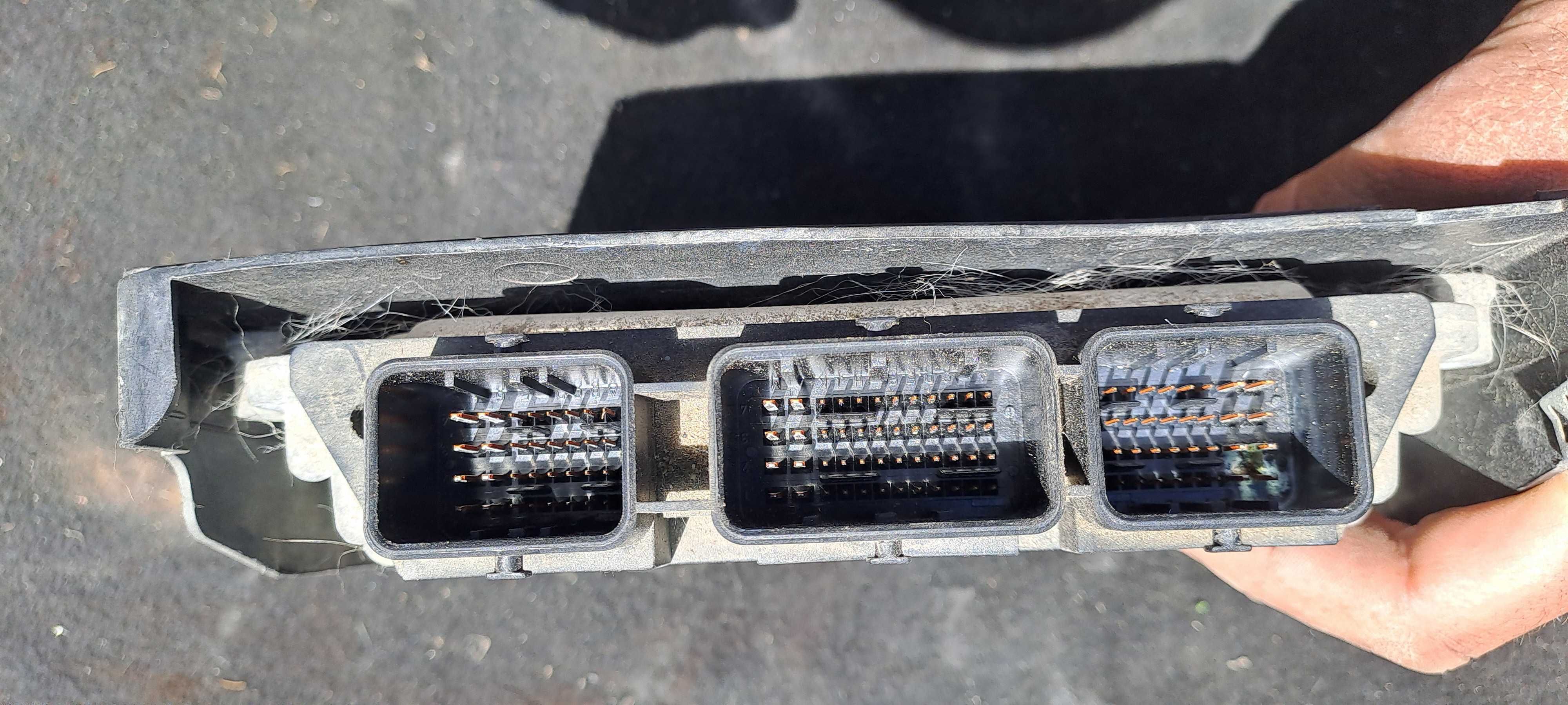 Компютър двигател ECU от Пежо 1007 / Peugeot 1007 1.6I 16V 110к.с NFU