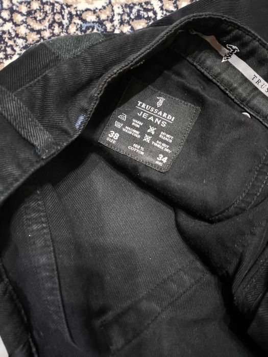 Продам мужские новые джинсы, размер 38, плотные