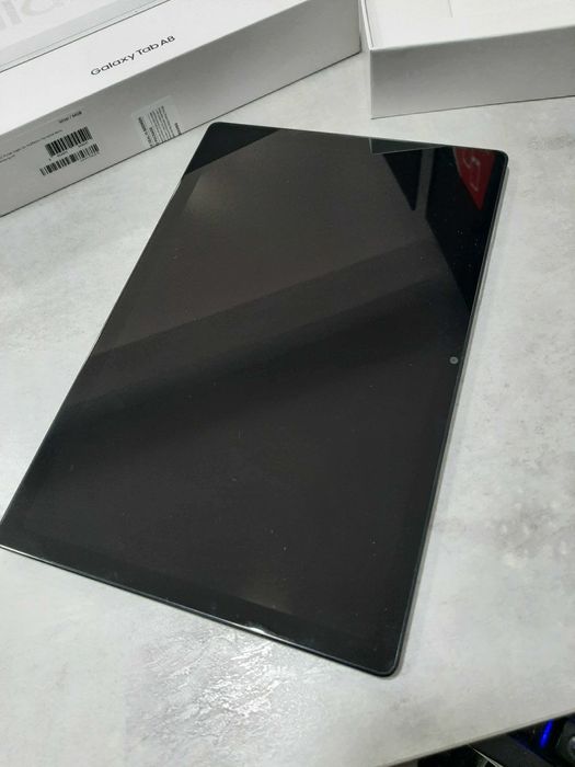 Таблет Samsung  Tab A8 10.5" 64/4 , Android 14, Като нов