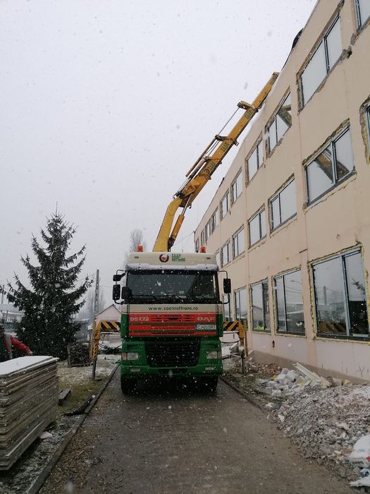 Transport marfa/ tractări auto si utilaje
