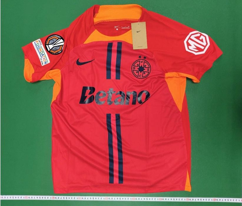 tricou FCSB Olaru