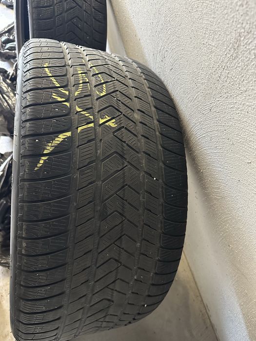 Комплект зимни гуми Pirelli Scorpion