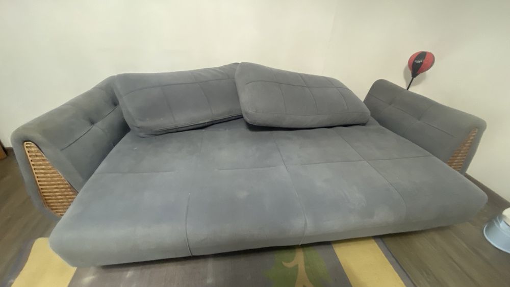 Продам   Диван срочно!