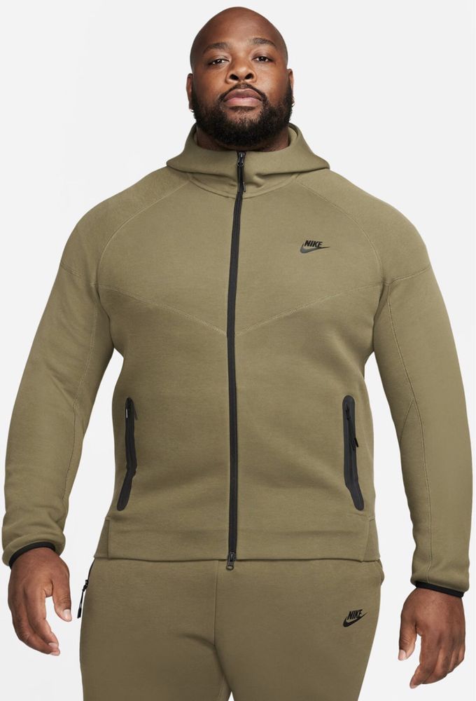 Nike Tech Fleece ОРИГИНАЛЕН мъжко горнище - L/XL