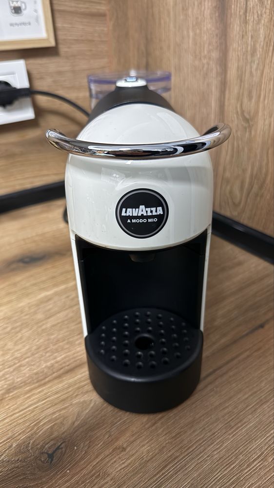 Кафе машина Lavazza A modo mio