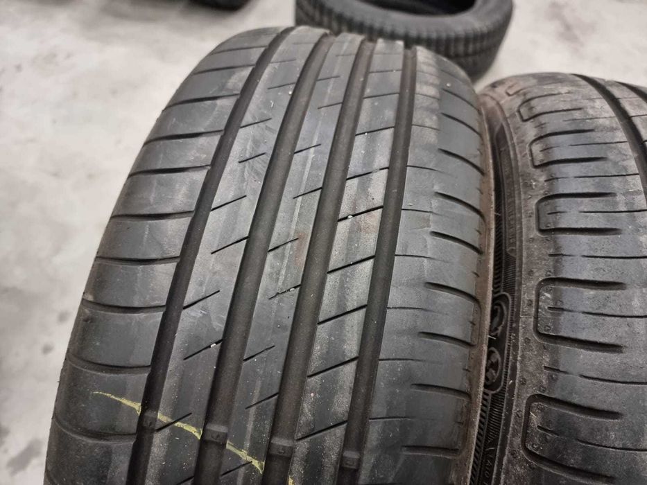 4 Anvelope VARA 205.60.16 "Goodyear" ; stare foarte buna