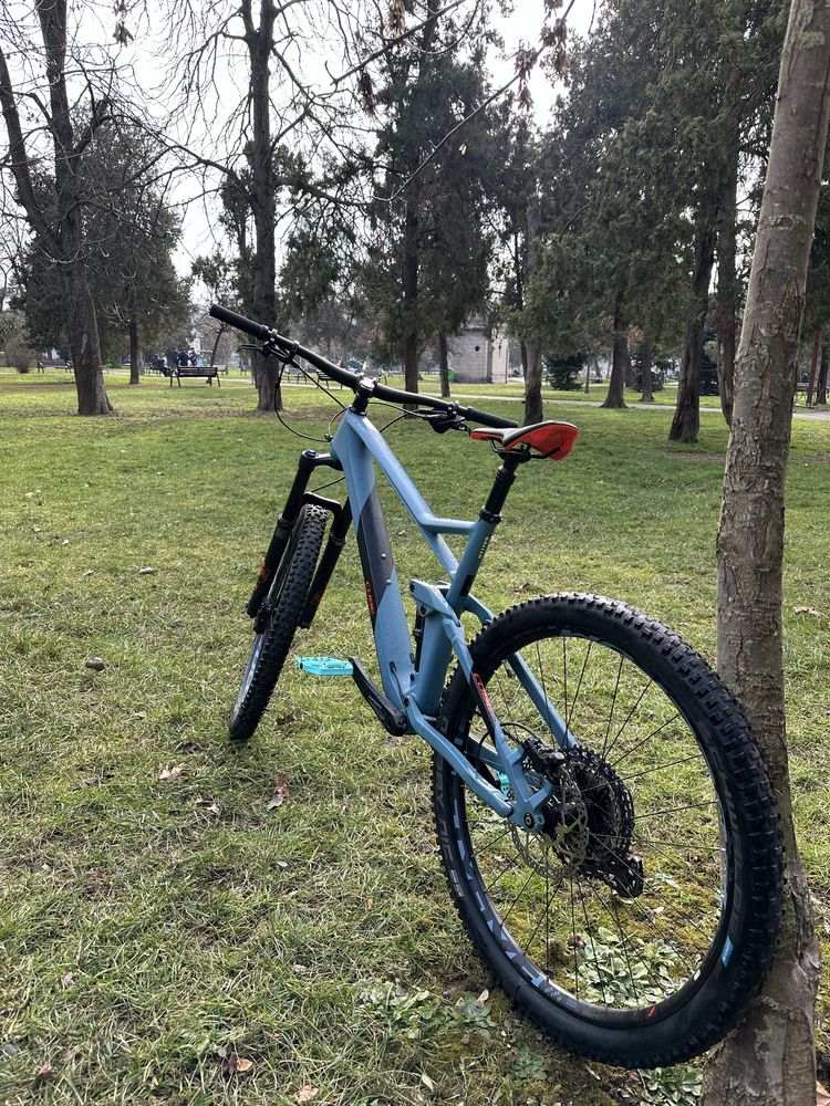 Bicicleta Cube Stereo 140 HPC Race.