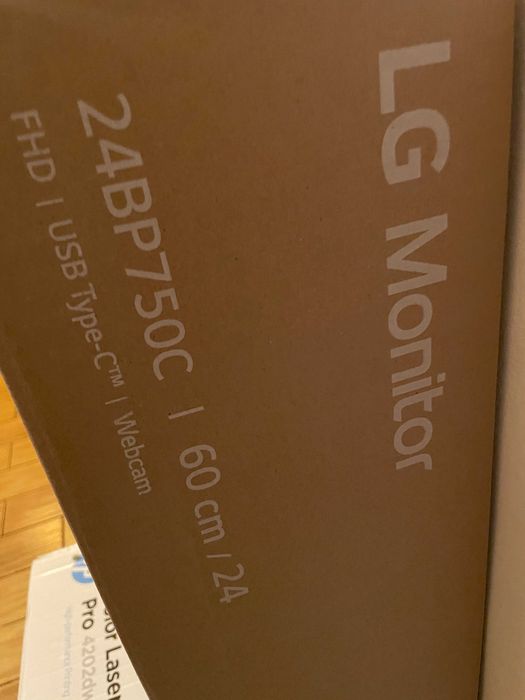 Monitor LED Lenovo ThinkVision 21.5" T22-i10 / LG 24BP750C wide webcam