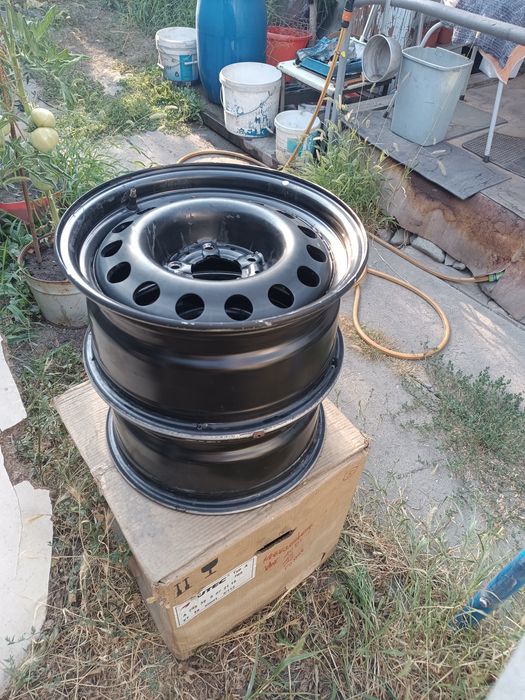 Продам алюминиевые  диски на авто
