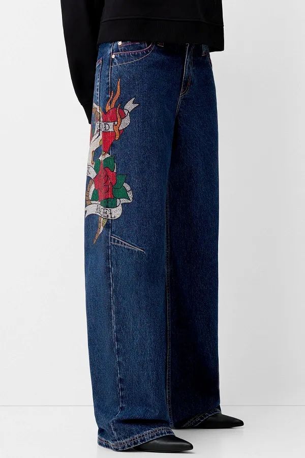 Жестоки дънки Bershka нови