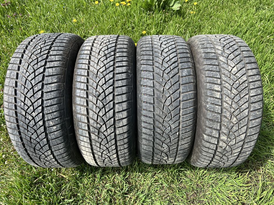 Anvelope 225 55 16 GoodYear 7.5mm
