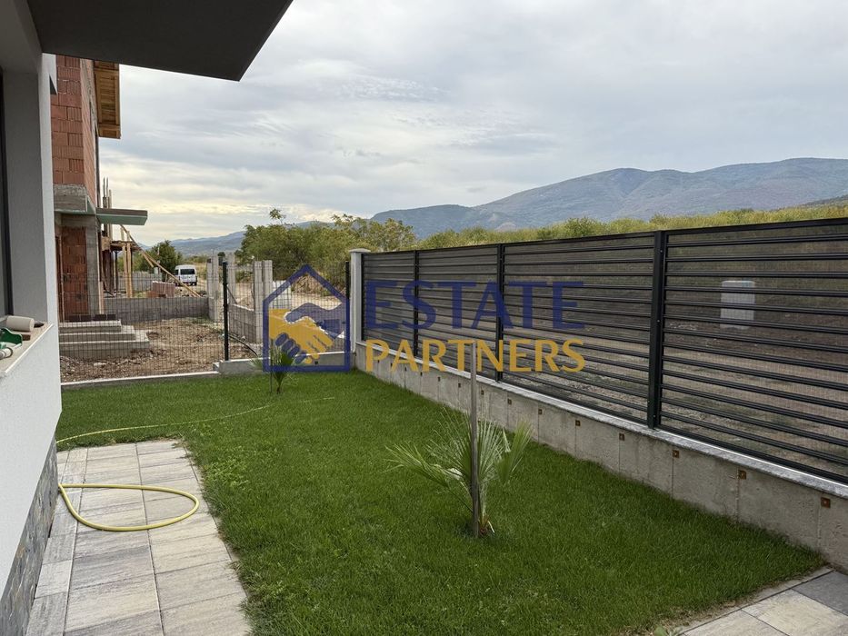 Къща в Пловдив, област-с.Брестник площ 172 цена 316000