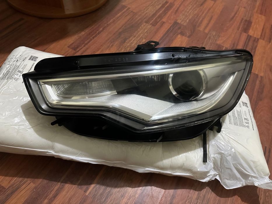 Far audi A6 C7 partea stângă original Hella