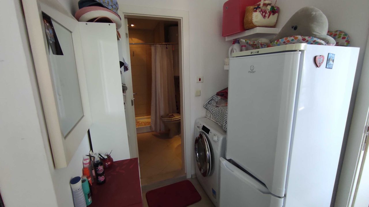 Продава се Едностаен апартамент в Созопол - 37 кв.м за 1319 €/кв.м - Снимка #3