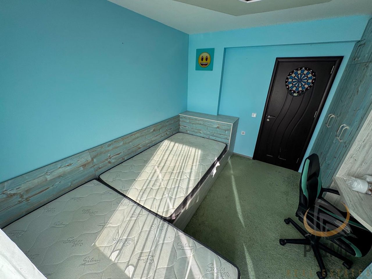 Дава се под наем Тристаен апартамент в Бургас, Сарафово - 110 кв.м за 663 € - Снимка #12