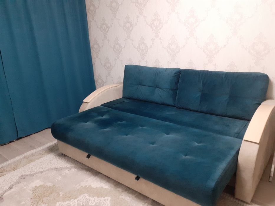 Диван в отличном состоянии КСК