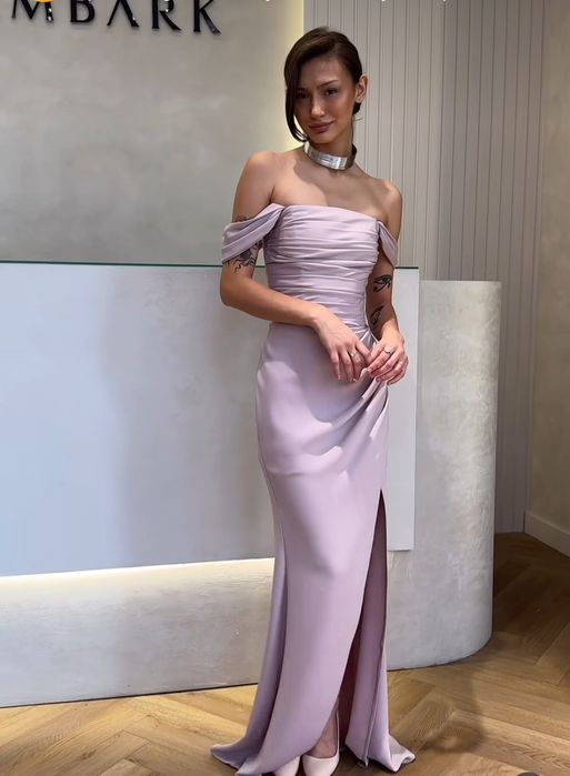 Продам вечернее платье от Embark.store.