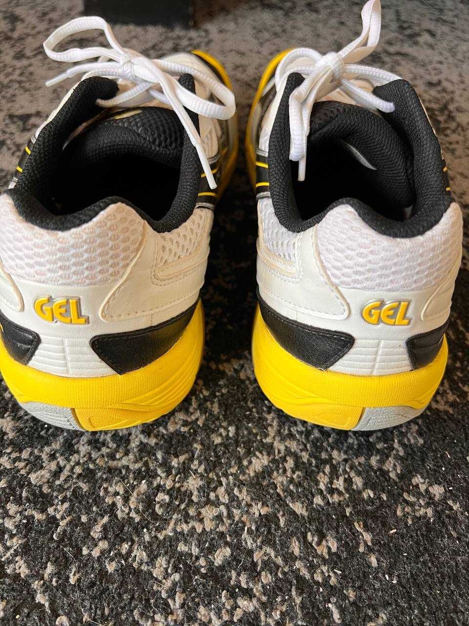 Маратонки Asics Gel-Domain 46 и Classic CT 46.5 – обувани веднъж