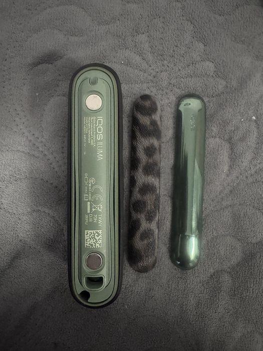 Iqos Iluma cu husa