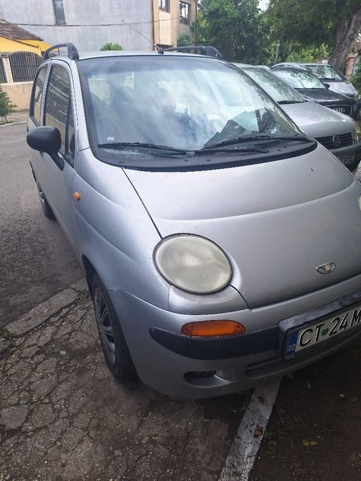 Ofer spre închiriere mașini /uz personal/delivery(bolt, glovo etc..)