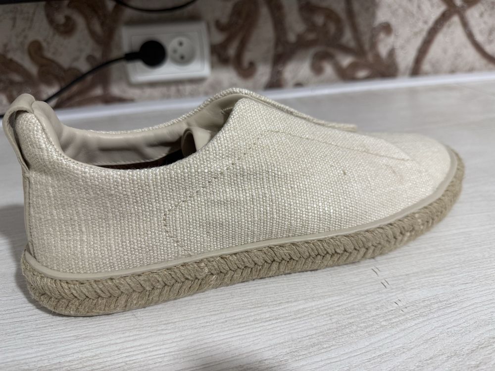 Ermenegildo Zegna sotilvoti Italya