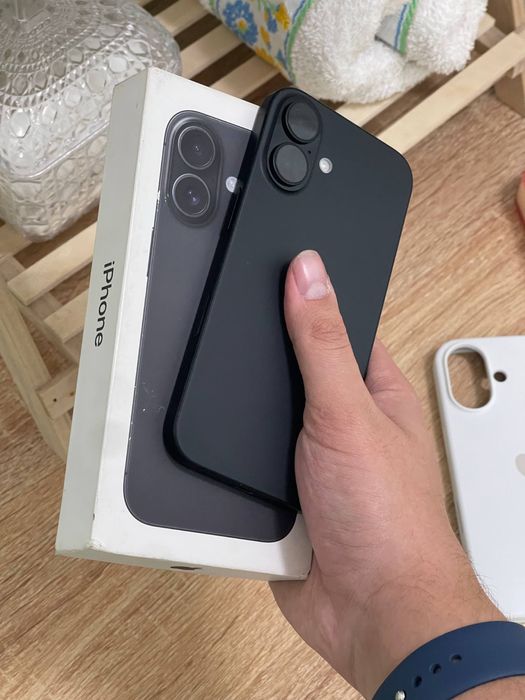 Iphone 16 | black | 256gb