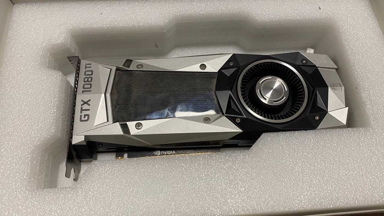 Видеокарта Gigabyte Nvidia GeForce GTX 1080 Ti 11Gb