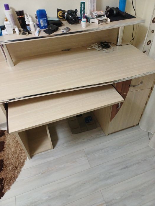 Birou studiu stare buna