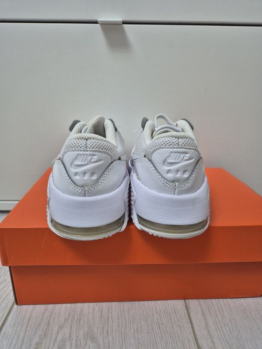 Adidasi Nike Air Max masura 35