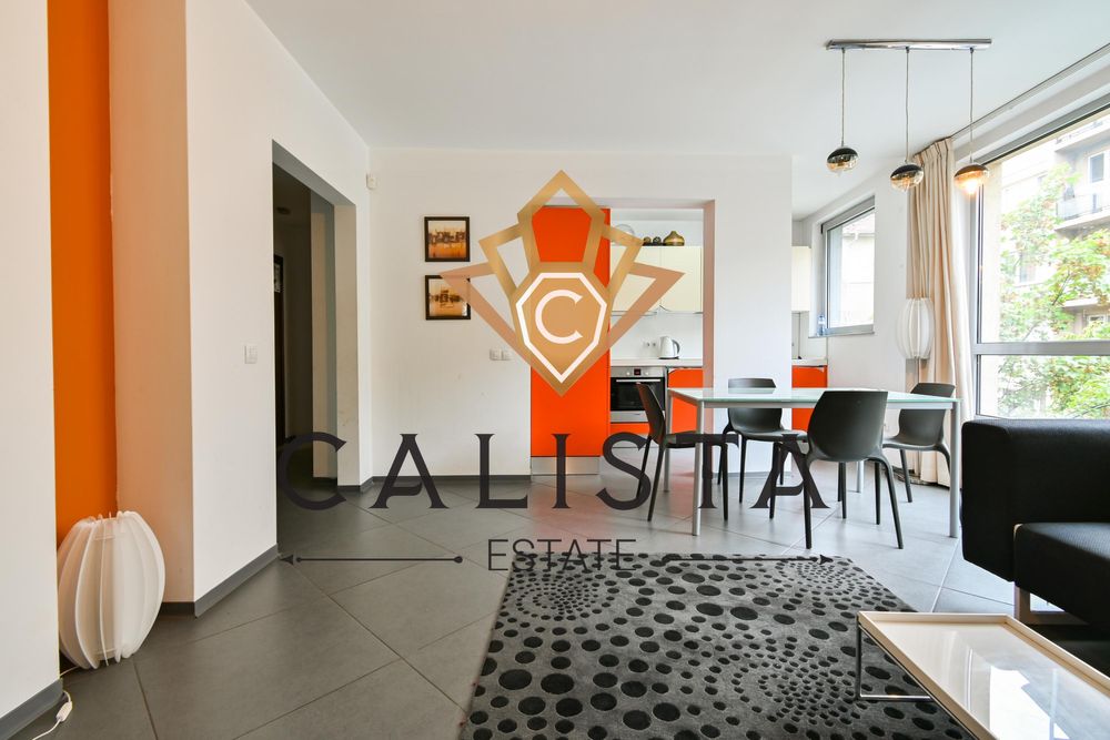 Дава се под наем Тристаен апартамент в София, Оборище - 100 кв.м за 950 € - Снимка #1