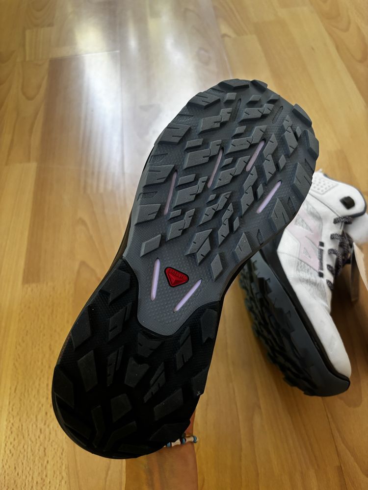 Salomon Outpulse Mid Gore-Tex